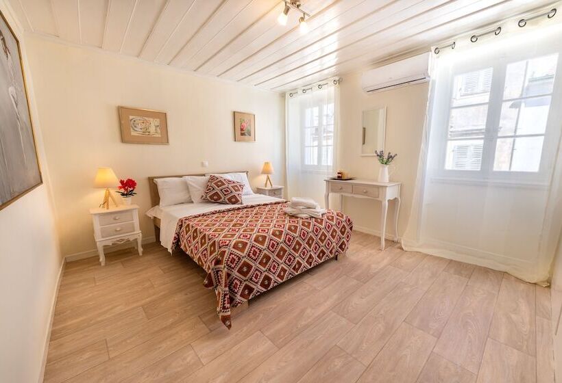 The Artist S Apartment By Konnect