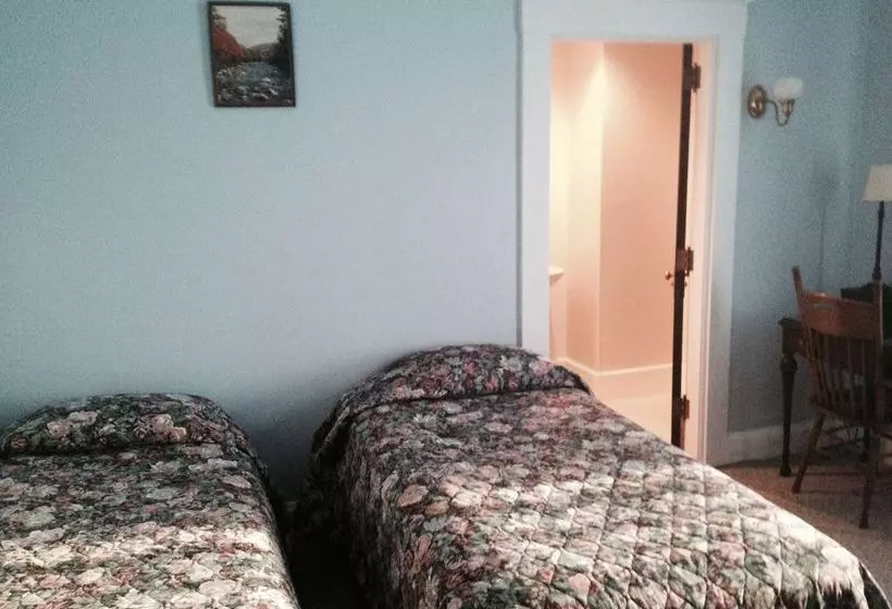 בית מלון כפרי Herbert Grand