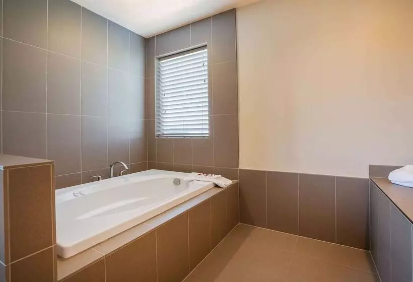 هتل Baymont By Wyndham Tricities/kennewick Wa