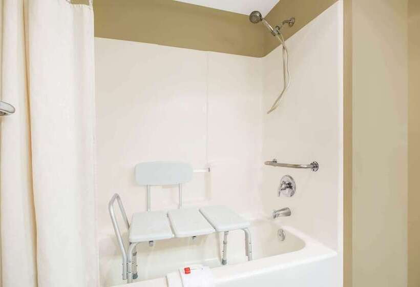 فندق Baymont By Wyndham Tricities/kennewick Wa