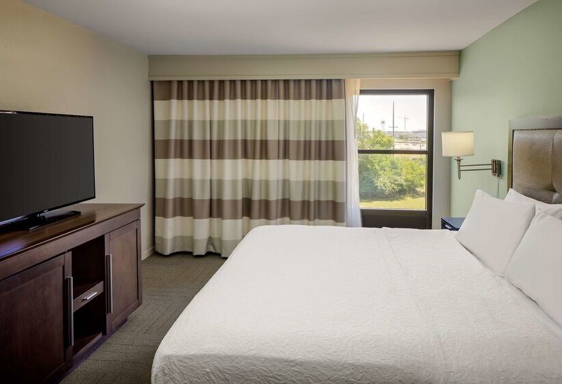 فندق Hampton Inn & Suites Nashvilleairport