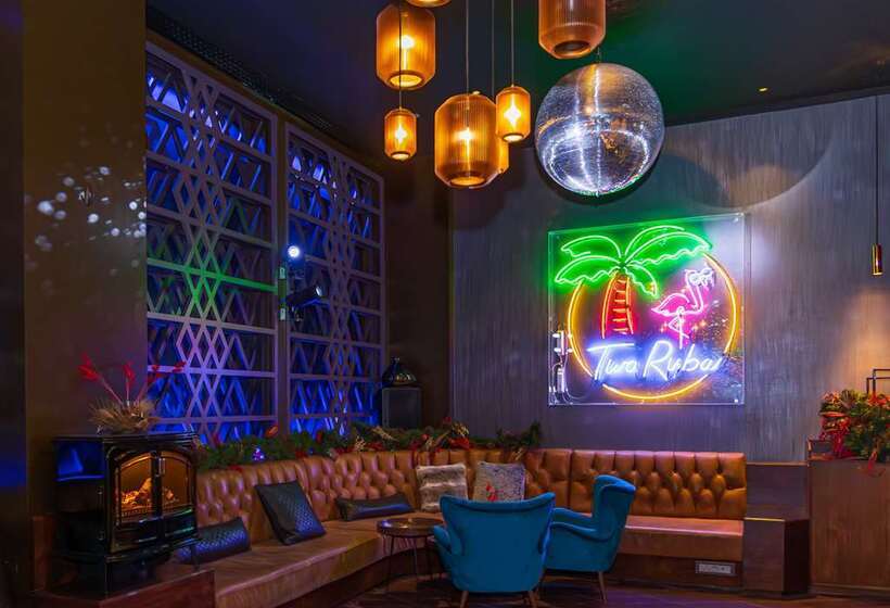 فندق Hilton Arlington National Landing