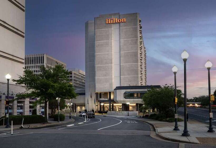فندق Hilton Arlington National Landing