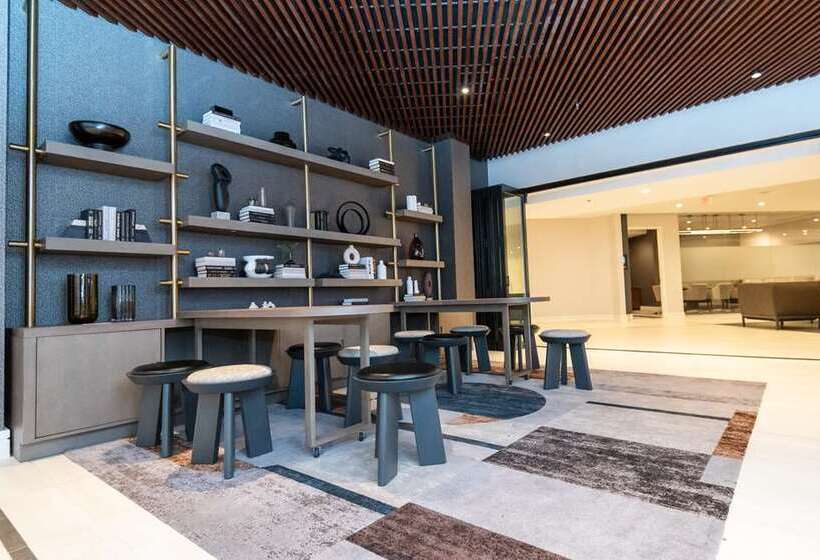 فندق Hilton Arlington National Landing