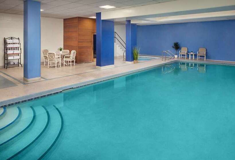 فندق Hilton Chicago/northbrook