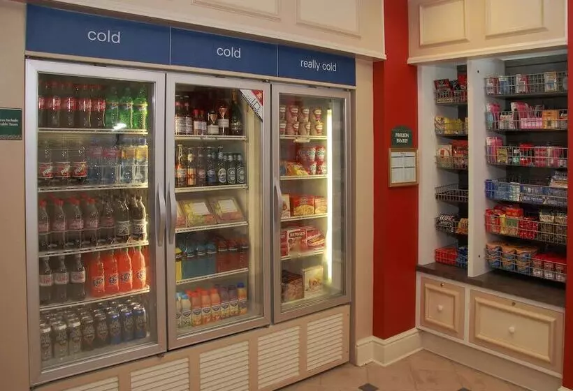 Отель Hilton Garden Inn St. Augustine Beach