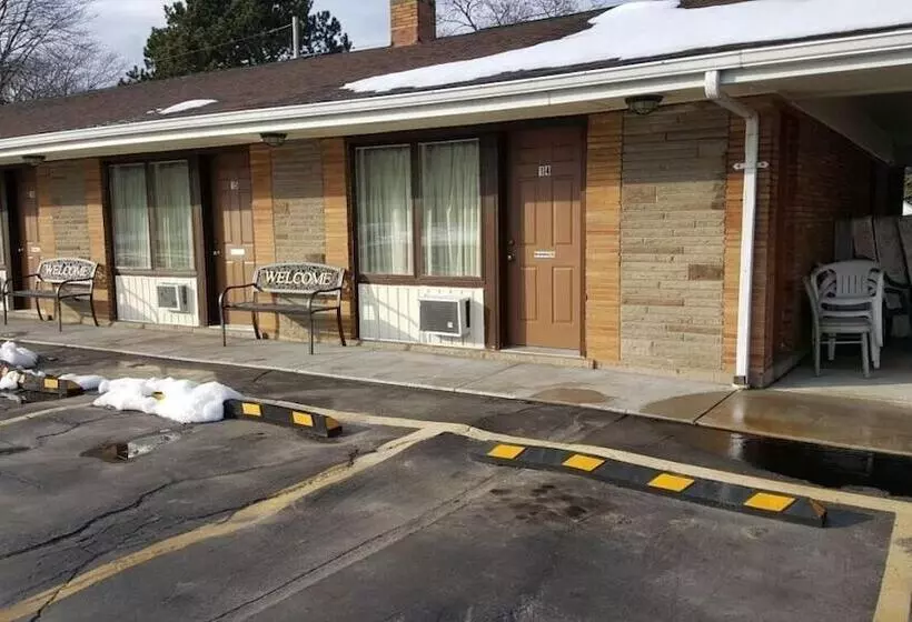 Hotelli River Inn By Niagara Falls