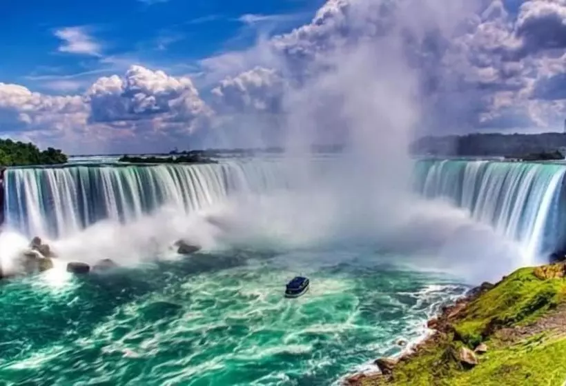 Hotelli River Inn By Niagara Falls