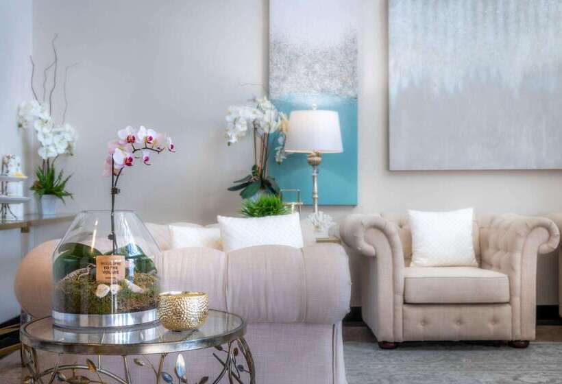 The Volare, Ascend Hotel Collection