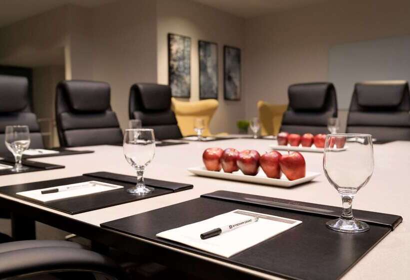 호텔 Wyndham Grand Pittsburgh