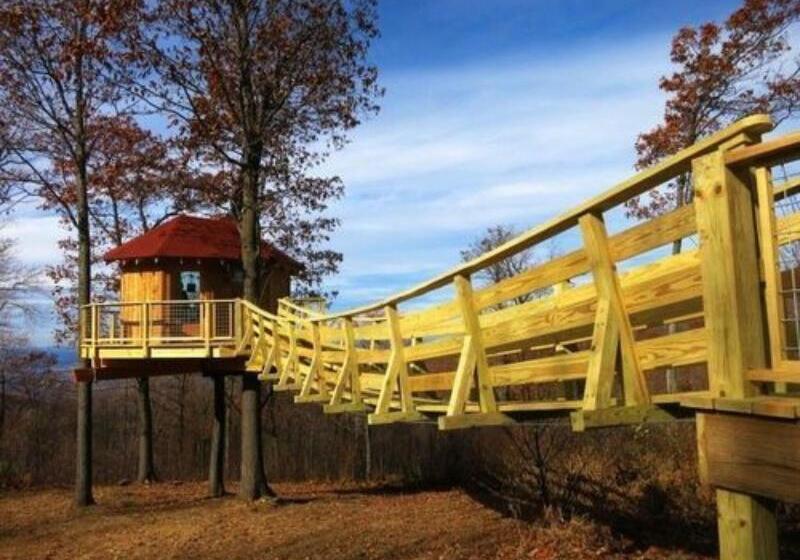 リゾートホテル Historic Summit Inn