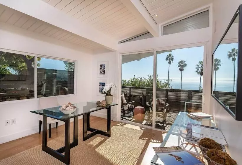 Beautifully Designed Palos Verdes Villa W/ Private Beach And Stunning Views