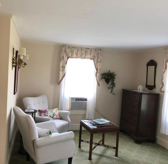 Bed and Breakfast Channel Bass Inn And Restaurant