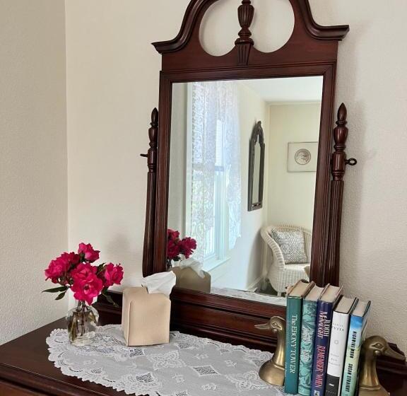 Bed and Breakfast Channel Bass Inn And Restaurant