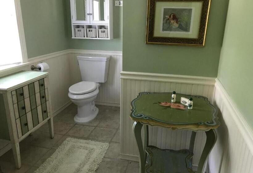 Bed and Breakfast Channel Bass Inn And Restaurant