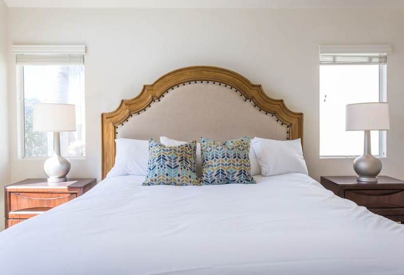 Chic 3br In La Jolla By Sonder