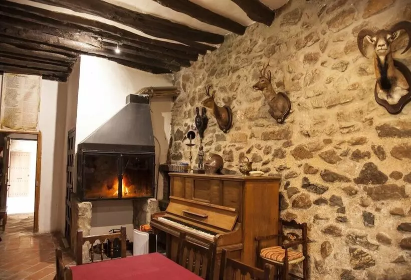 ホテル Castillo De Añón De Moncayo