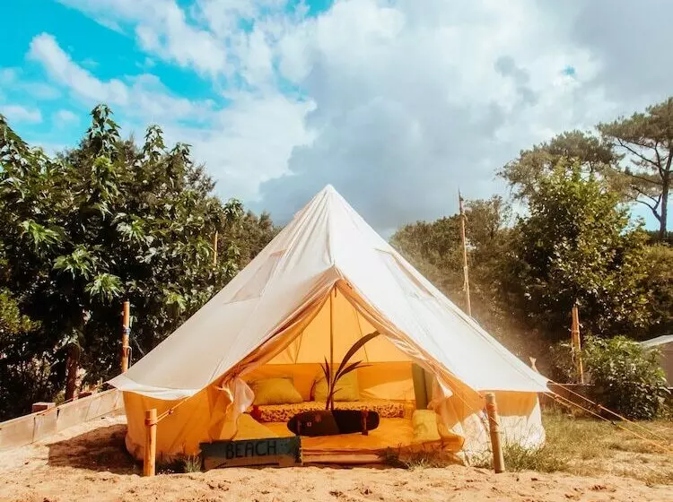 Hotelli Star Surf Camps