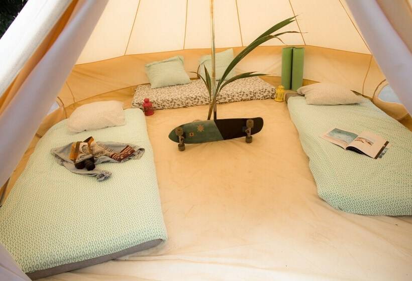 هتل Star Surf Camps