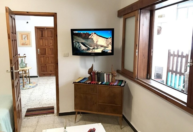 Comfortable Studio In Downtown El Medano 25 M² Shower