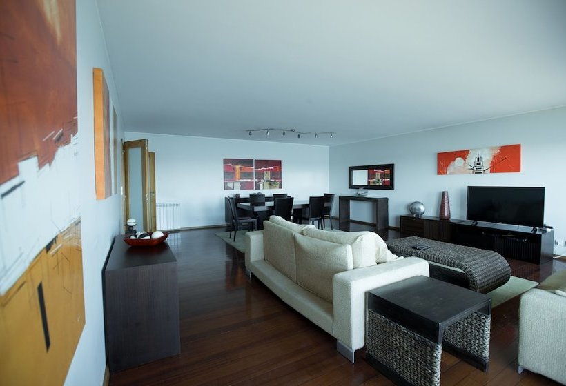 Velamarina Apartment