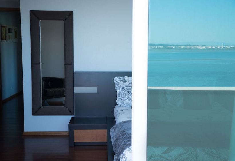 Velamarina Apartment