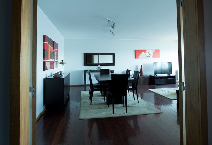 Velamarina Apartment