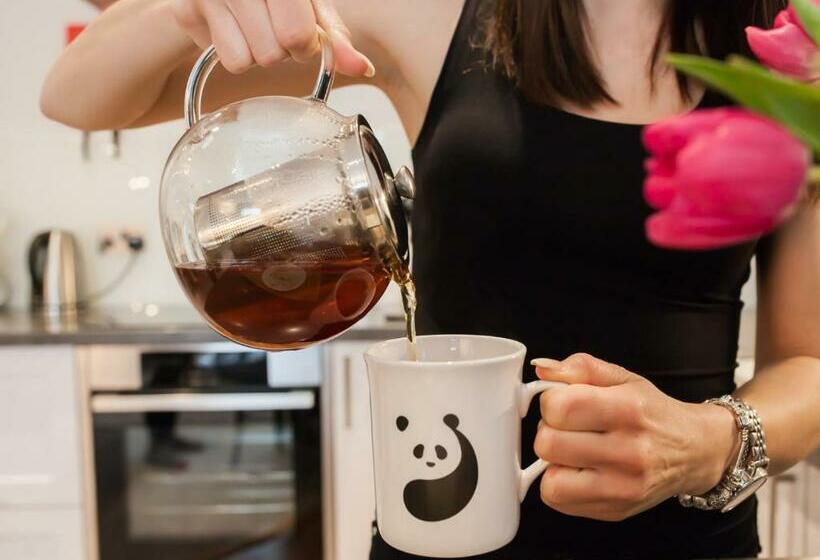 Henge House Sarsen Apartment