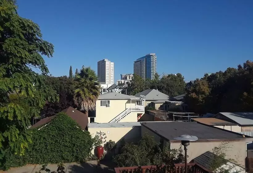 Luxury Apartments   City Center