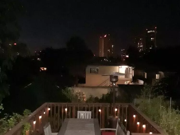 Luxury Apartments   City Center