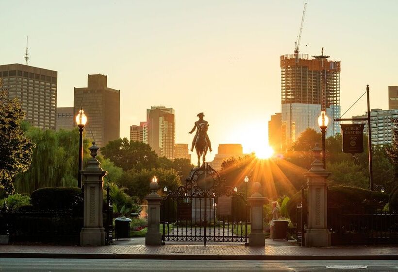 Luxury Two Bedroom Suite