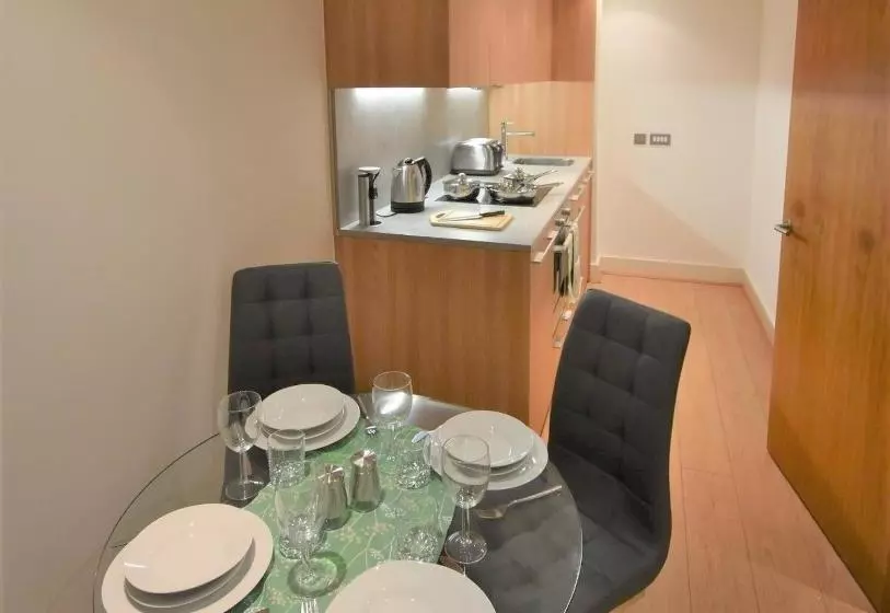 Toothbrush Apartments   Ipswich Waterfront   Quayside