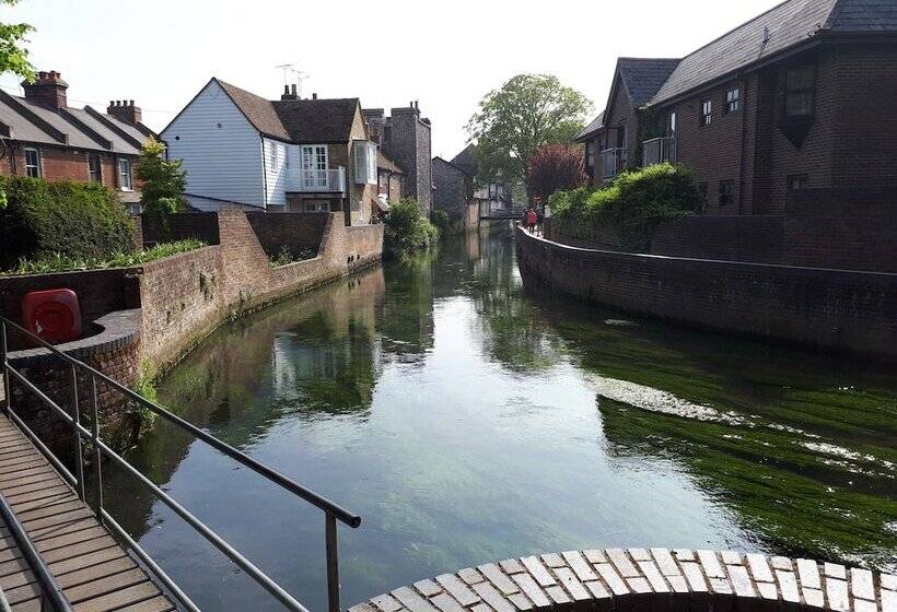 1 Sterling Court City Center