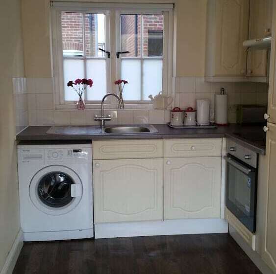 1 Sterling Court City Center