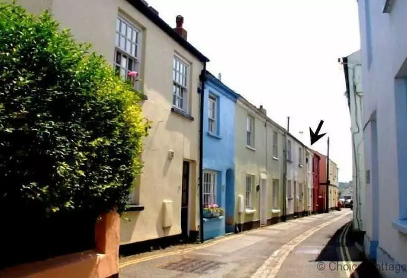 Appledore Yardarm 4 Bedrooms