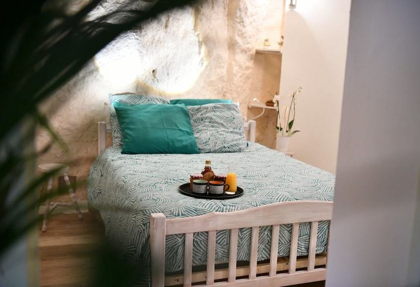 Gite Troglodytique Le Troglo Riel