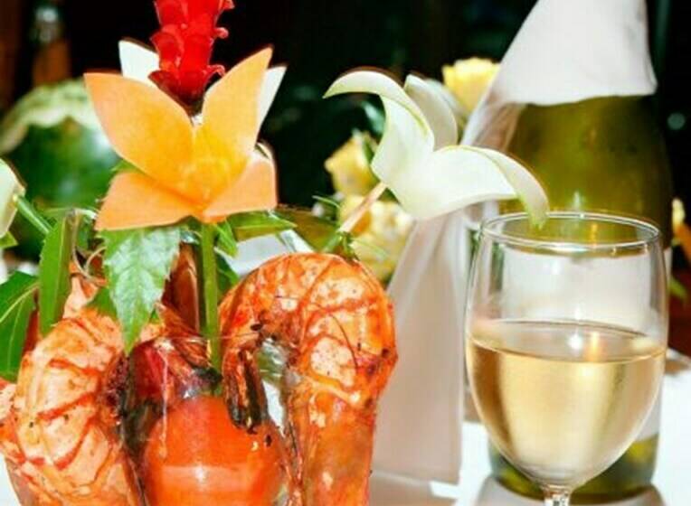 هتل Huong Hai Sealife Cruise