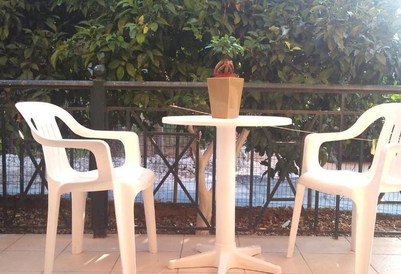 Pensión Saint Sunday Parga