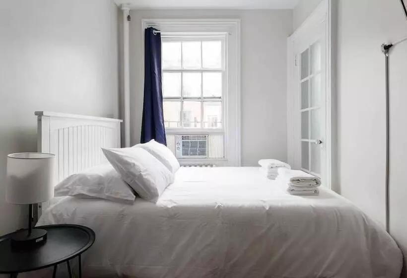 West Village 2 Br And Private Roof Deck