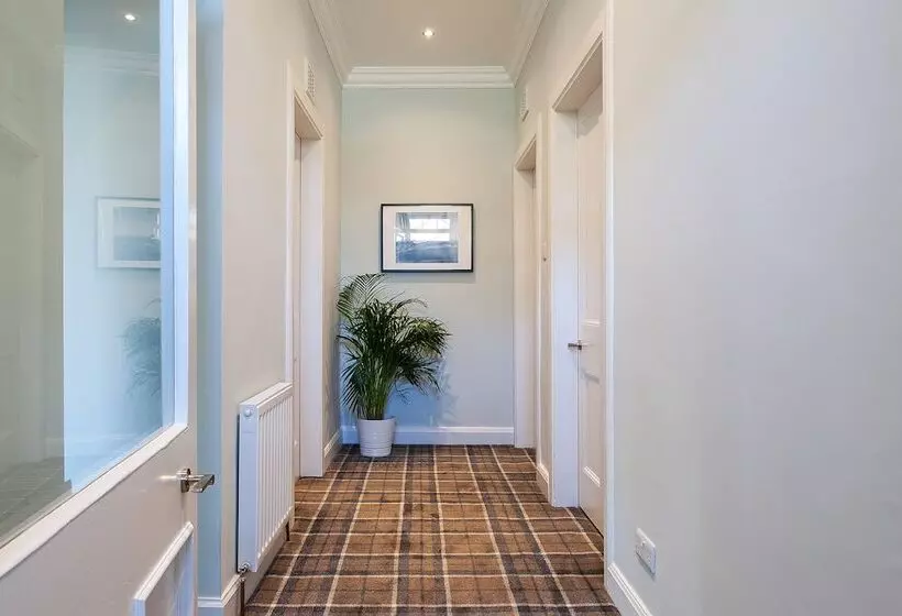 The Old Manse House   Apartment