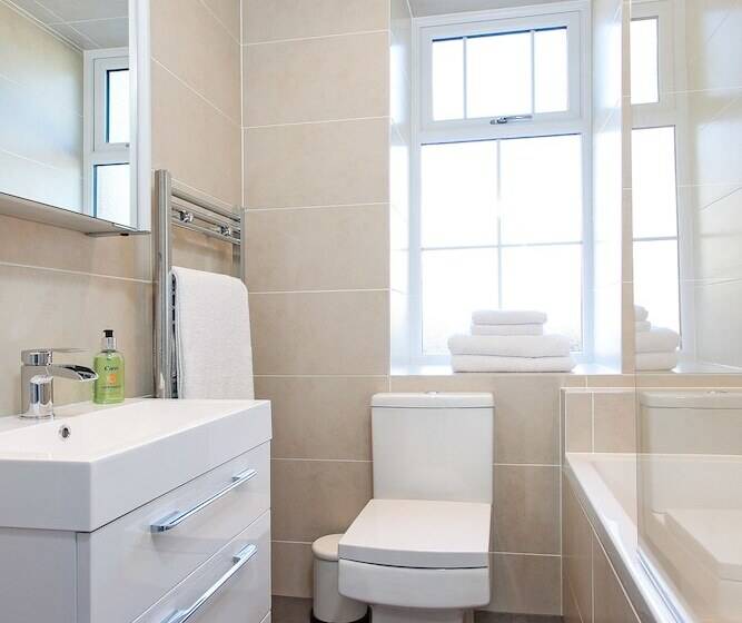 The Old Manse House   Apartment