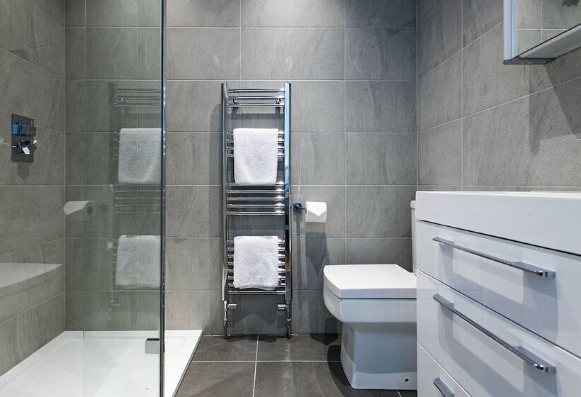 The Old Manse House   Apartment