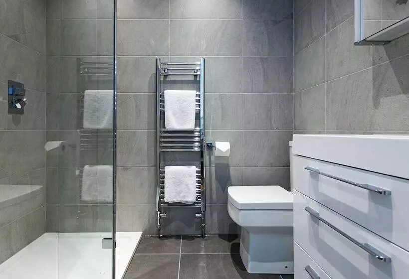 The Old Manse House   Apartment