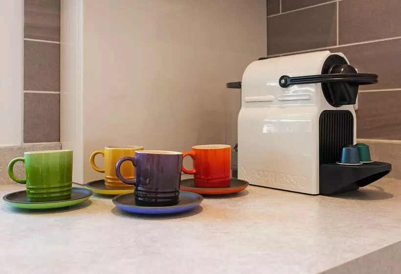 The Old Manse House   Apartment