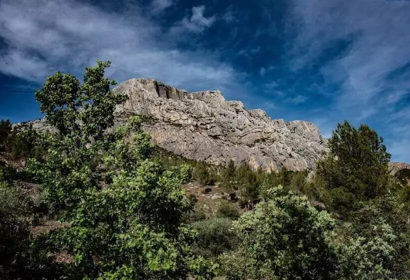 تختخواب و صبحانه Chambre D Hôtes Le Secadou