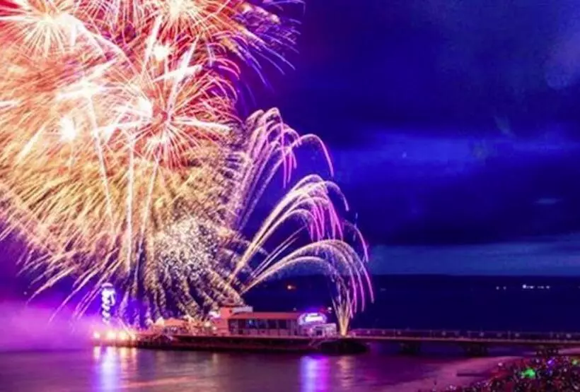 Bournemouth Hot Tub & Sauna Holiday Let