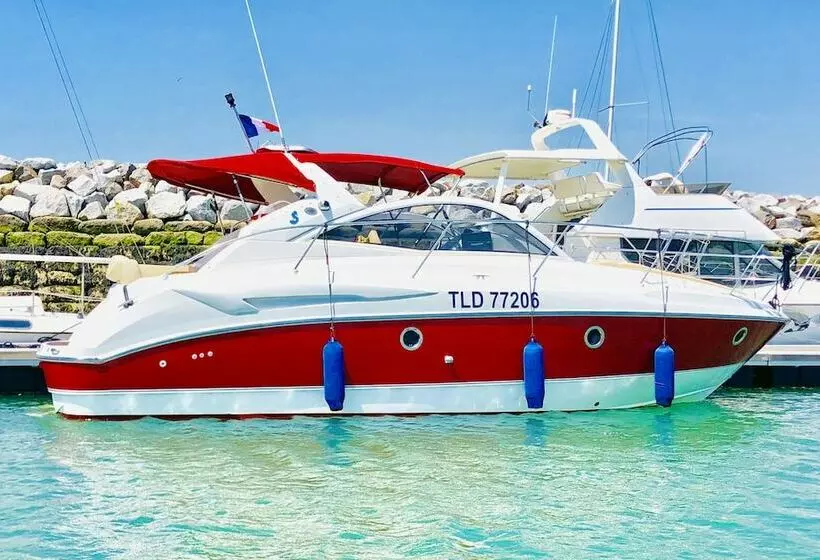 هتل Bateau De Prestige