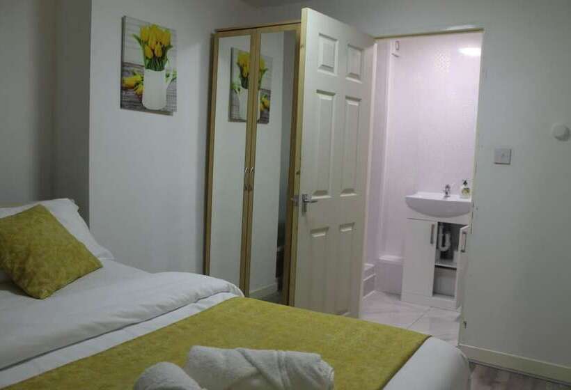 بنسيون Sidney Place