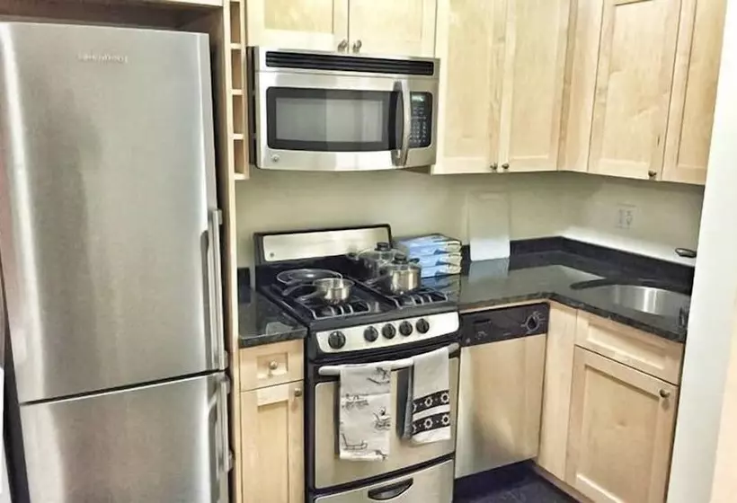 Amazing Studio In The Heart Of Manhattan