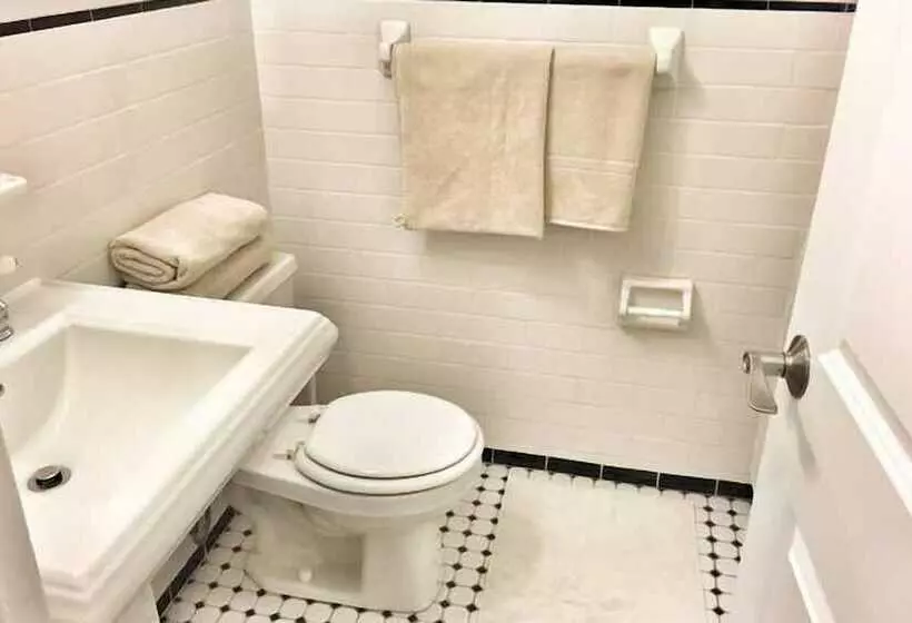 Amazing Studio In The Heart Of Manhattan
